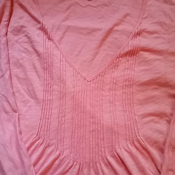 J.Crew pintuck v-neck pink t shirt Whisper cotton - Picture 2 of 4